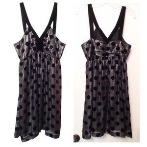 New Milly NY Silver Black Sleeveless Party Dress Size 8 Party Cocktail Metallic